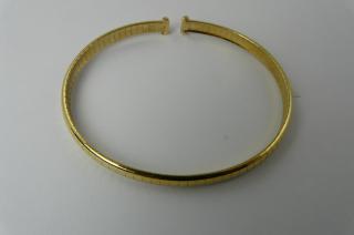 Bracelet or jaune semi rigide
