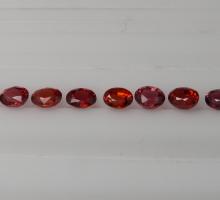 Pierres prcieuses et pierres fines de couleurs Saphir rouge lot