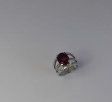 Autres Pierres : Pierres Fines de couleur Bague Tourmaline ovale et diamants